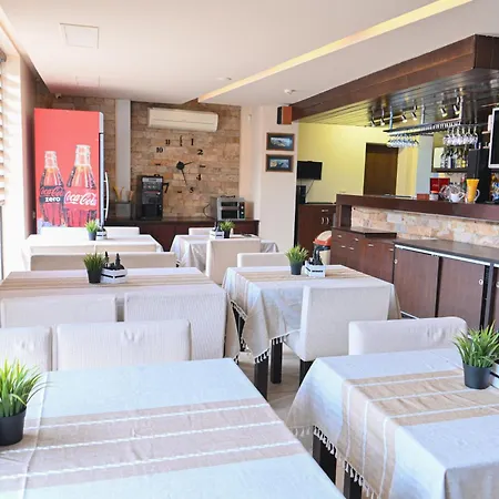 елица 2* بانسكو